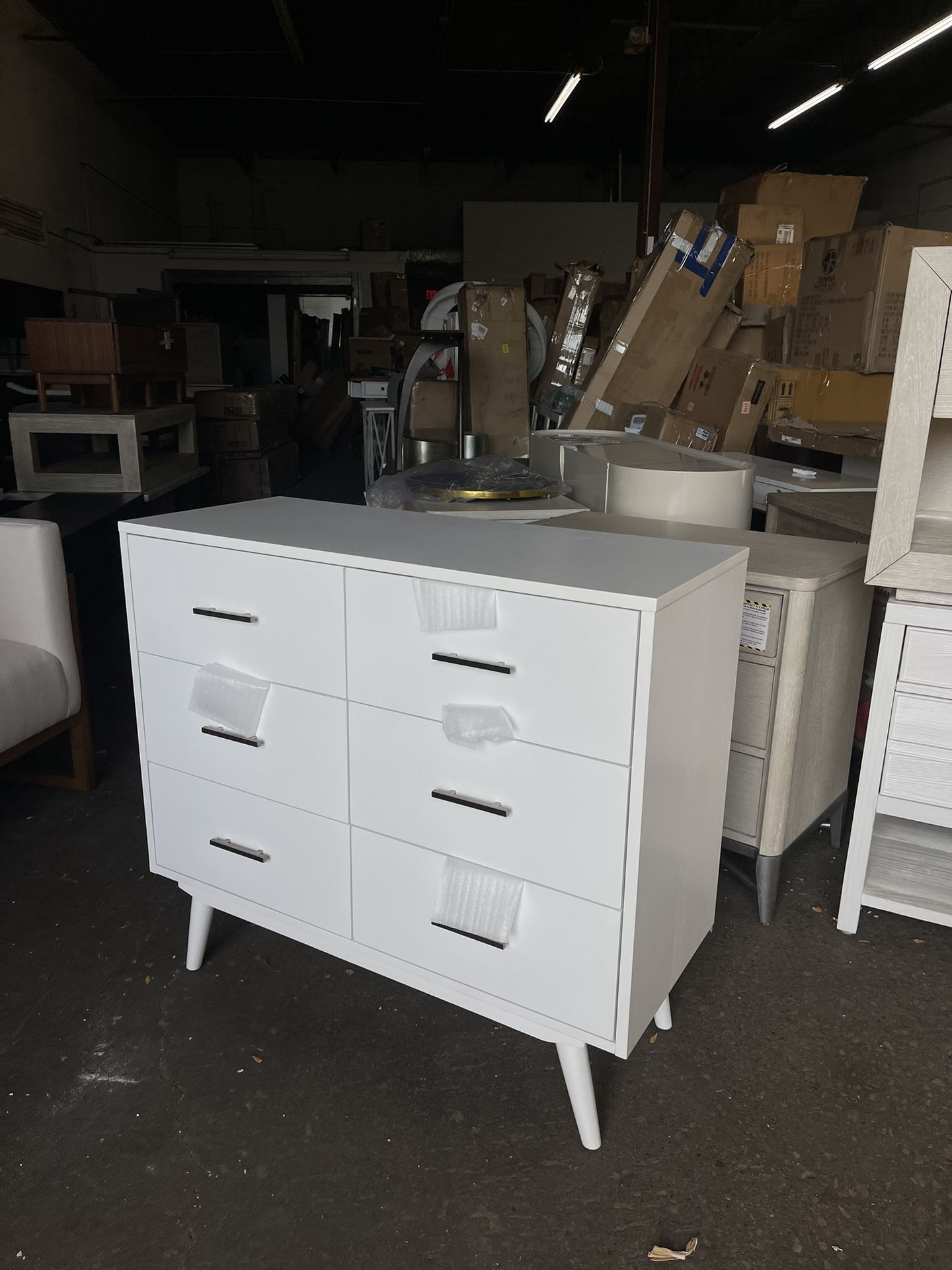 Mid-Century MCM 6 Drawer Chest, White 
