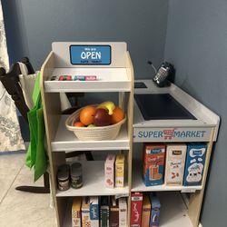 Pretend Grocery Store