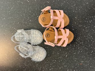Baby shoes