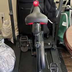 Spinning Bike And Treadmill 