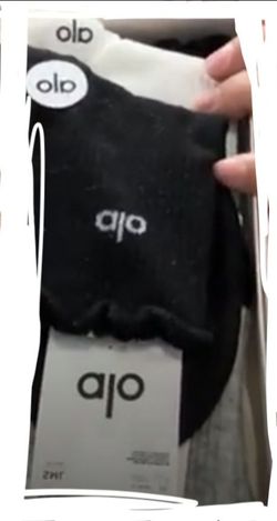Alo Yoga Black Socks