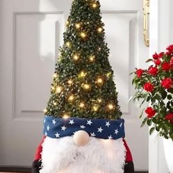 Member's Mark 40" Pre-Lit Americana Gnome Topiary
