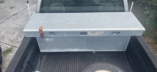 Truck Bed Tool Box