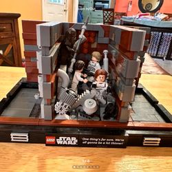 LEGO Star Wars: Death Star Trash Compactor Diorama (75339)