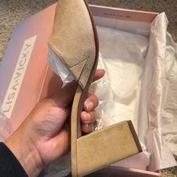 Women’s Chunky Heel