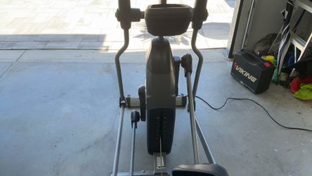 Nautilis elliptical E616