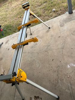Dewalt miter saw stand DWX723
