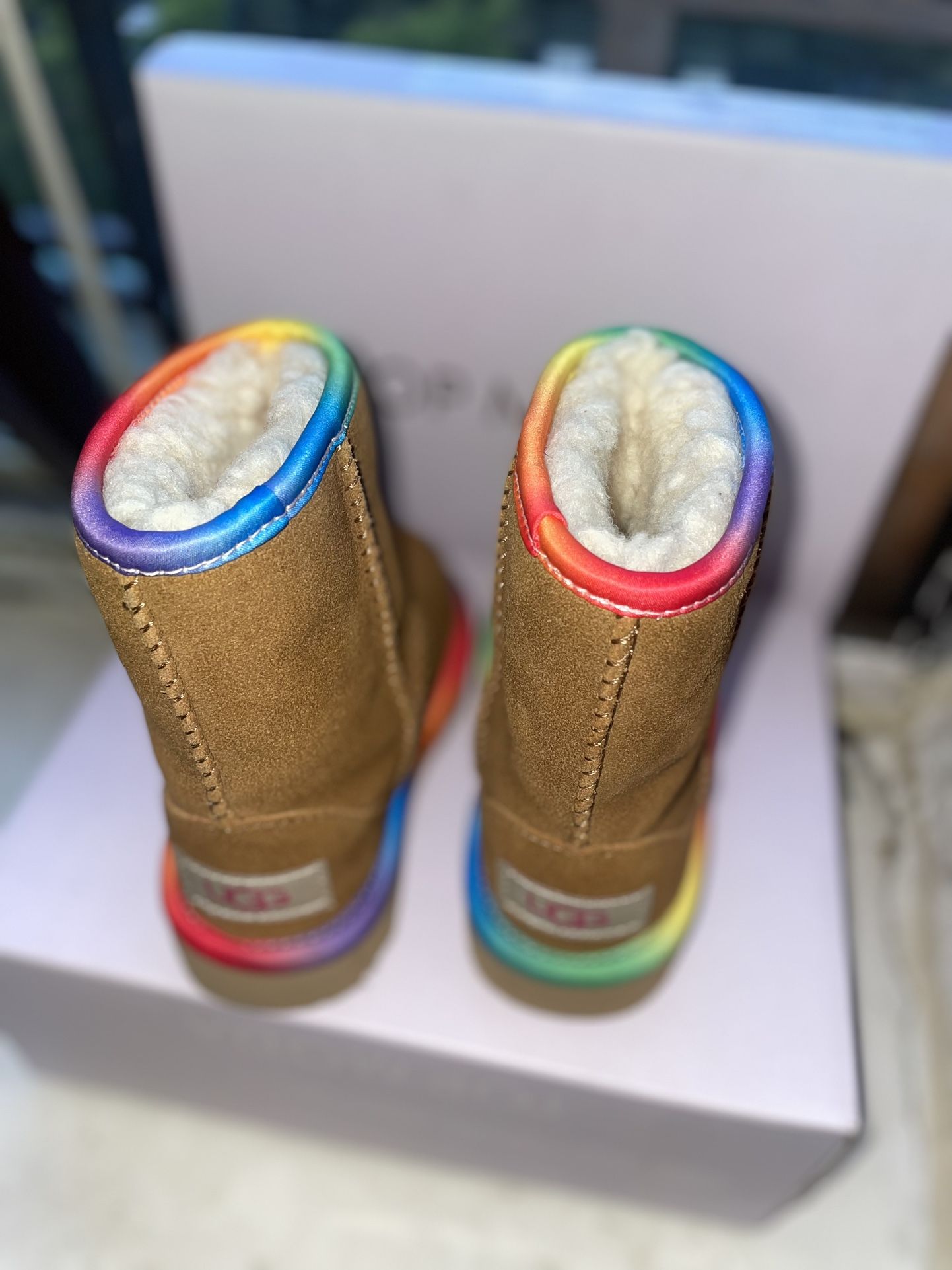 Kids Original UGG Boots Size 7