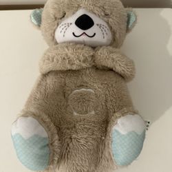 Fisher-Price Baby Toy Soothe 'n Snuggle Otter Portable Plush Sound Machine with Music Lights & Breathing Motion for Newborns 0+ Months