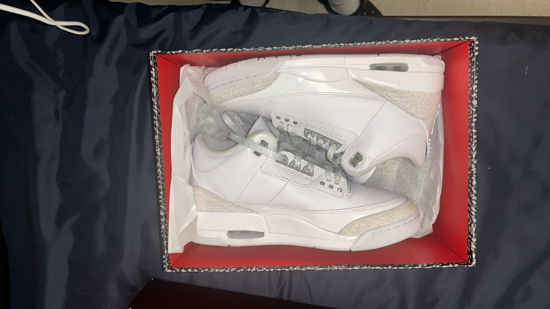 Jordan 3 White Metallic 