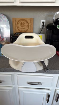 Upseat in white!