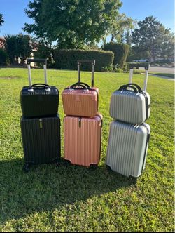 2-Piece Hardshell Carry-On Luggage Set with Vanity Case