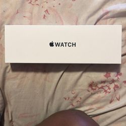 Brand New Apple Watch Se 3 40 Mm