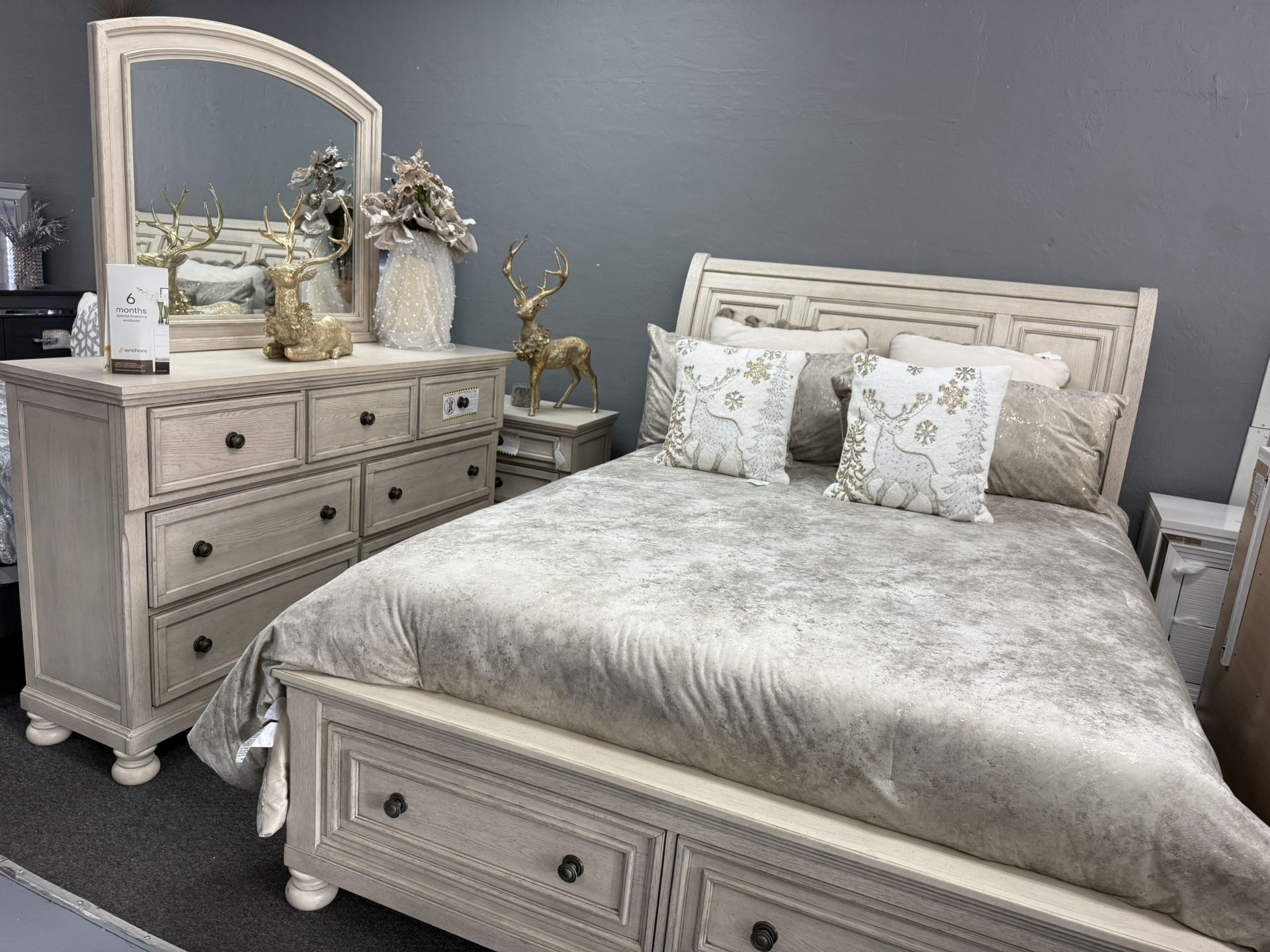 Queen bedroom Set