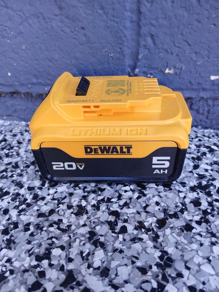 BATTERY DEWALT
