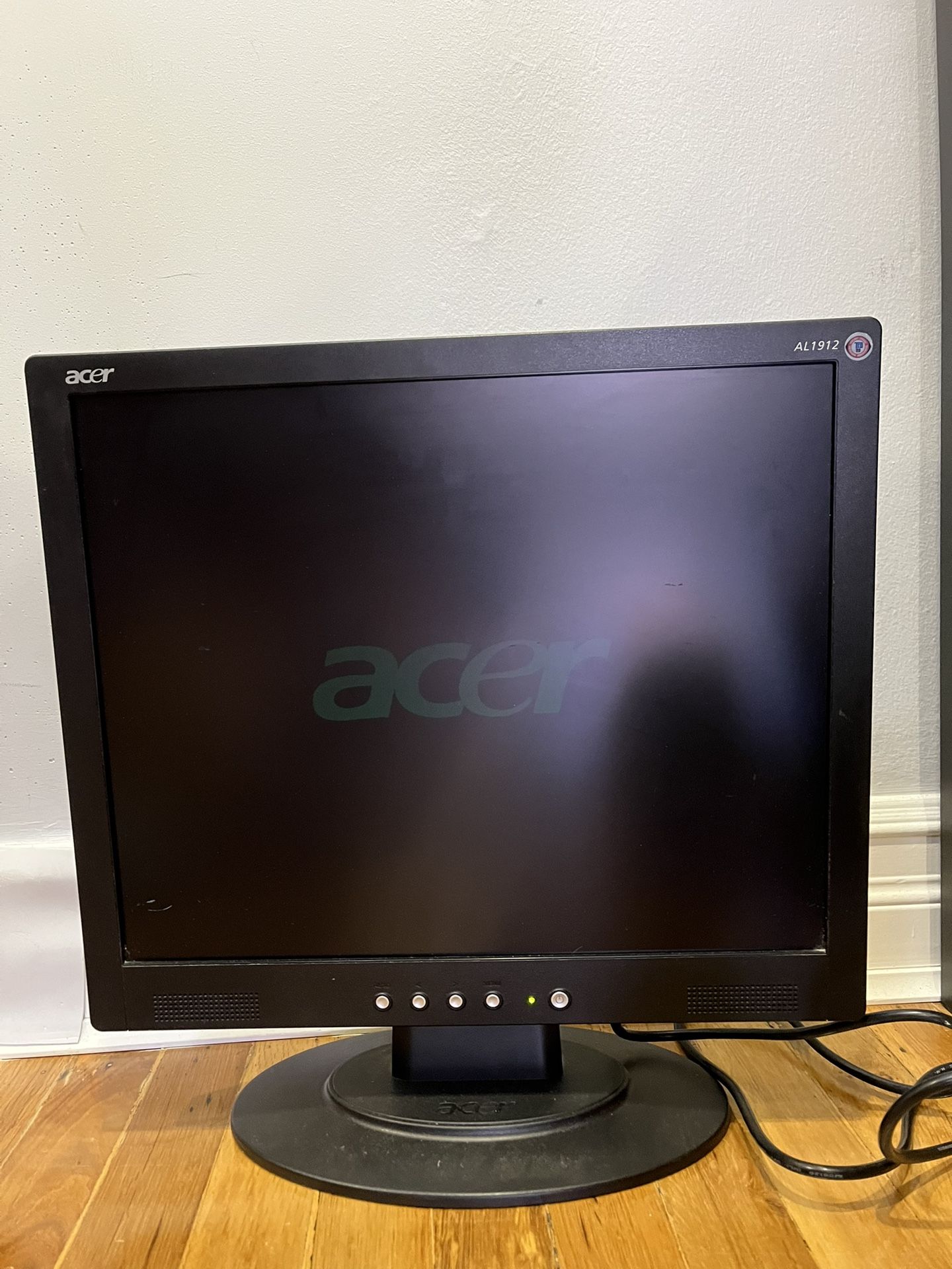 Acer AL1912 Monitor with Power Cable & VGA Cable