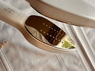 Nori Press Handheld Steam Iron – Model N2