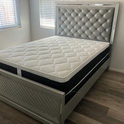 Queen Bed  With Ortho  Mattress 