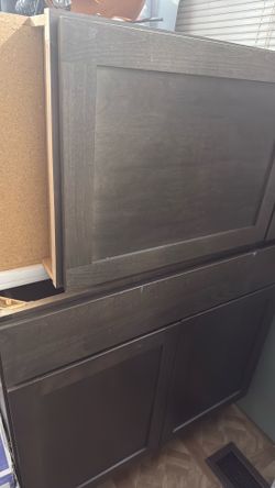 2 Cabinets