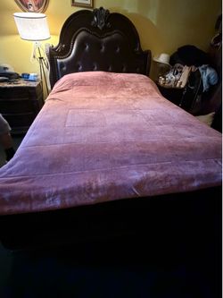 Recamara completa con colchones size Queen