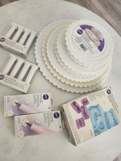 Cake Decorating Supplies
