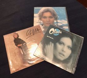Vintage Olivia Newton John Vinyl LP Records Bundle