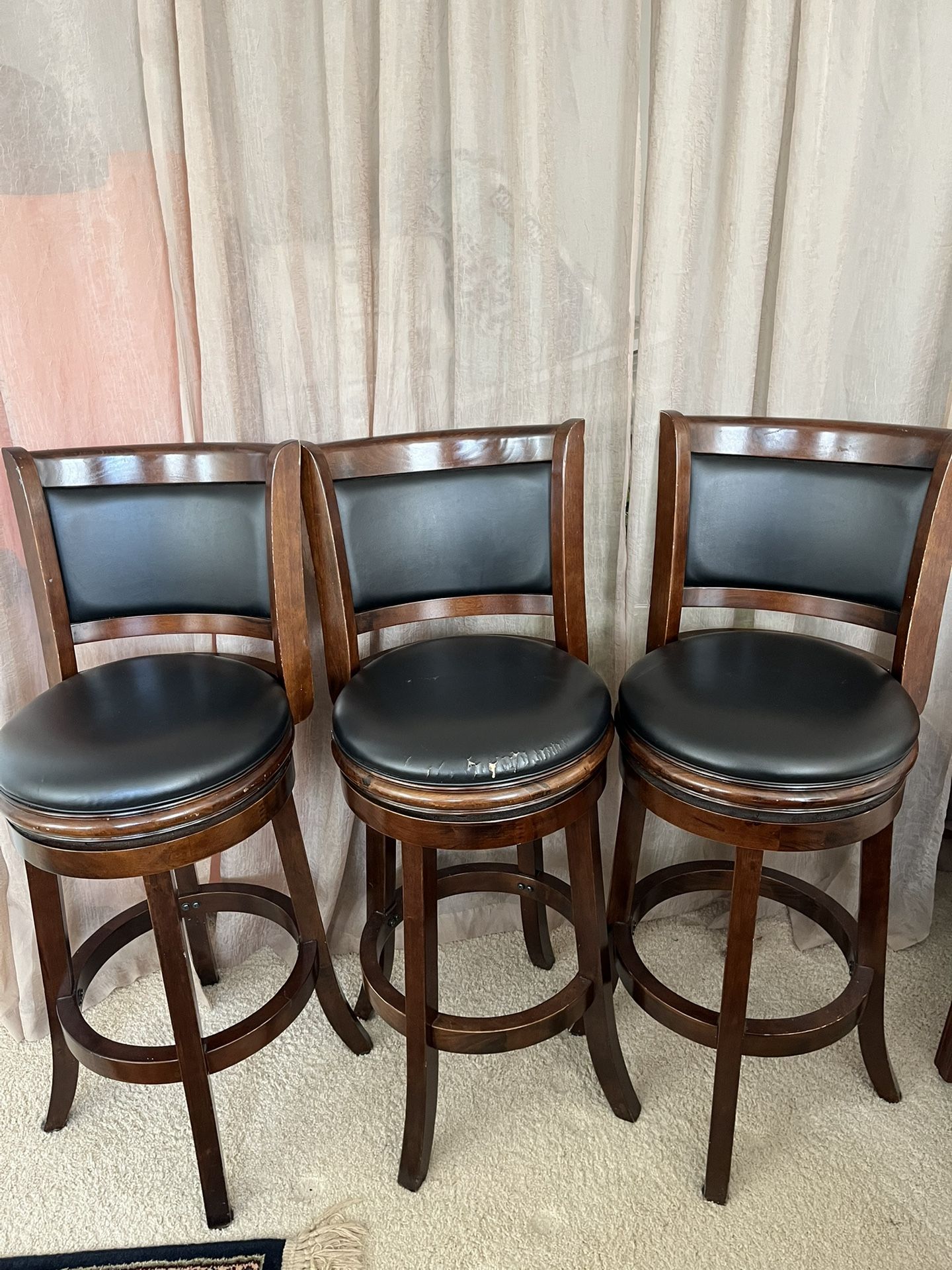 3 Bar Stools