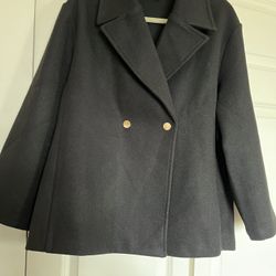 It’s A Beautiful Woman’s Jacket In Size Medium The Color Is Black Never Been Worn 