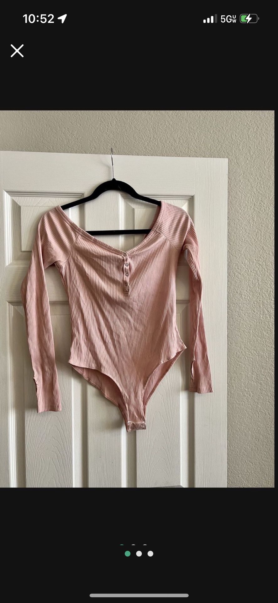 NWOT pink Francesca’s Bodysuit 