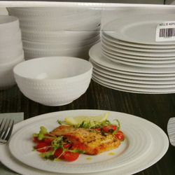 Nellie 40pc Bone China 