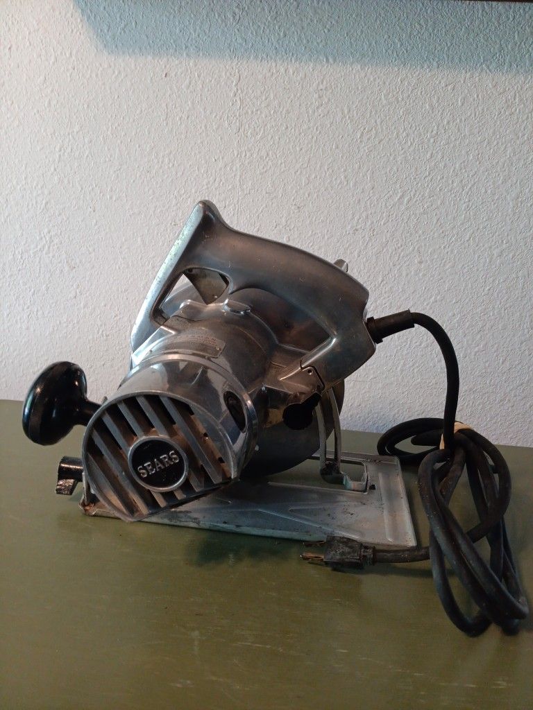 Vtg Sears Craftsman 7" Electric Circular Saw