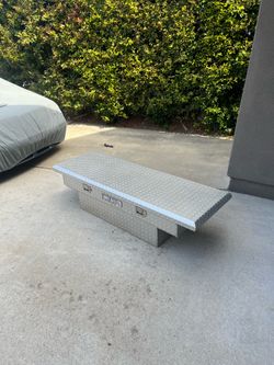 Delta Truck Tool Box
