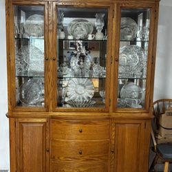  China Cabinet 