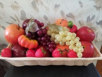 Fruit basket decor