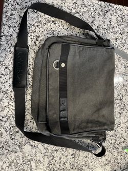 Clavin Klein Messanger Bag