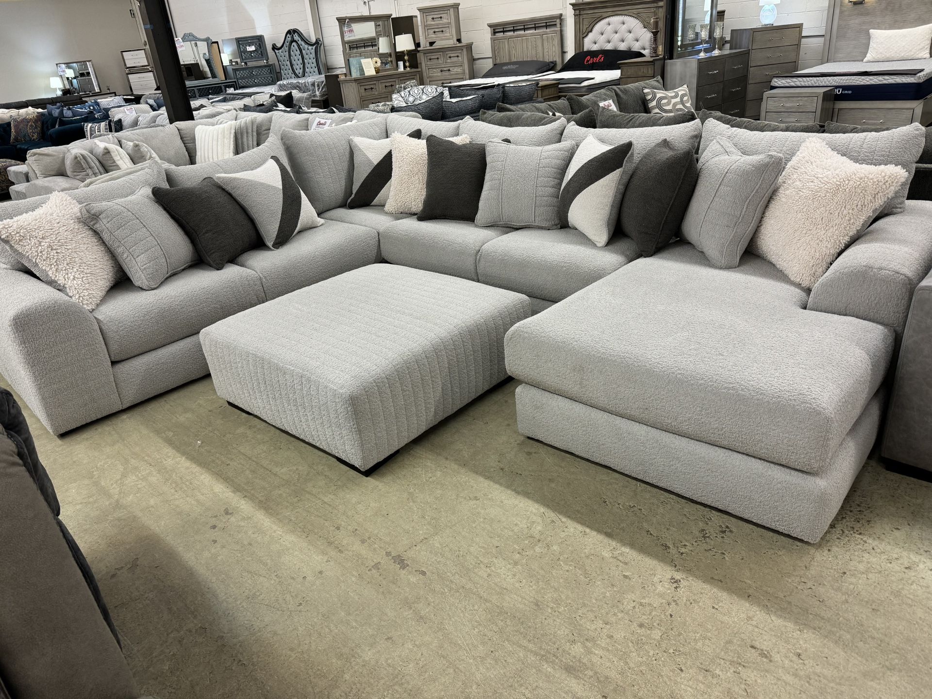 Super soft, luxurious 3 Piece sectional