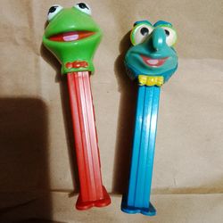 Vintage Has Dispenser