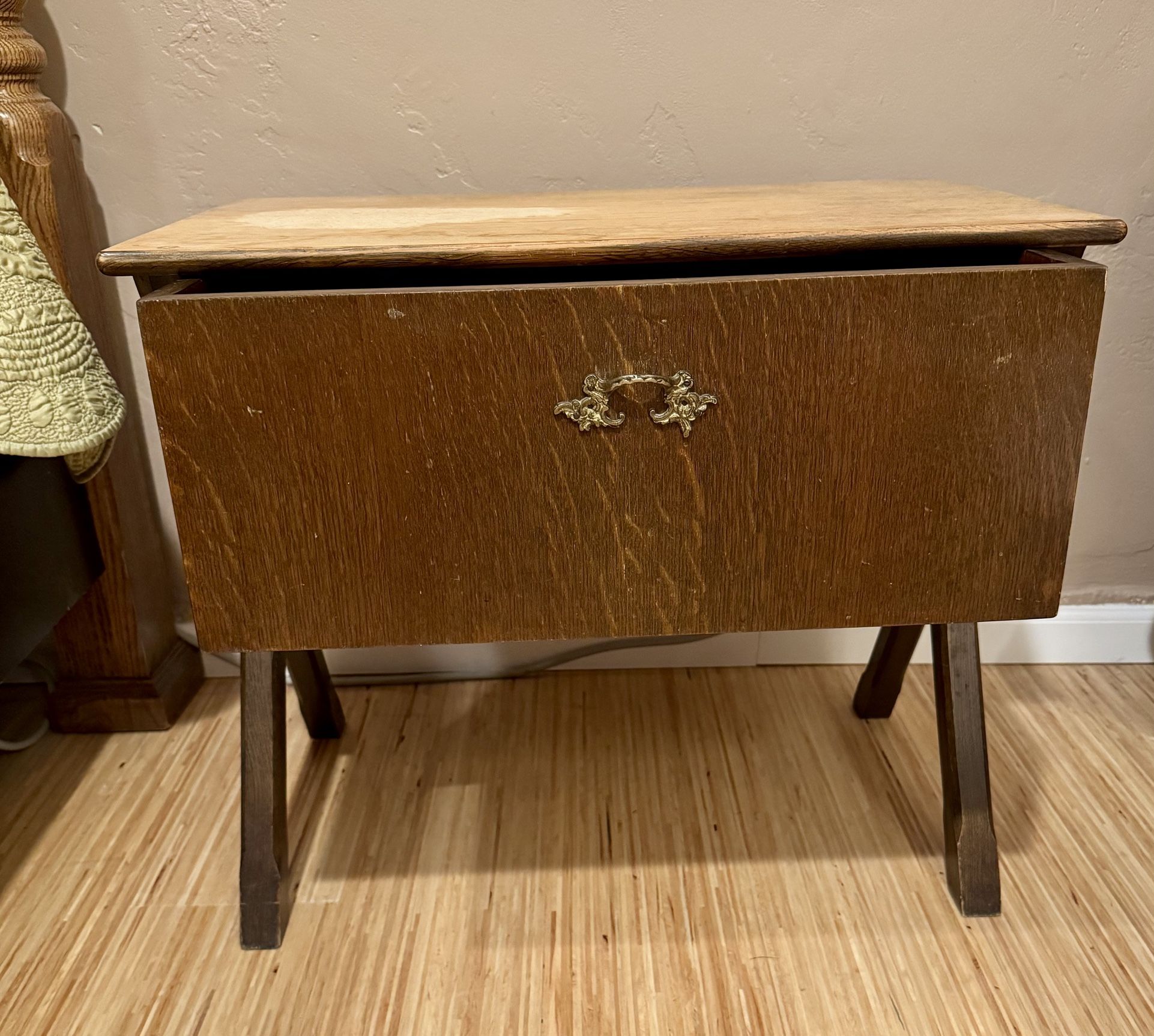 Antique Solid Oak Side Table – With Compartment Organizer