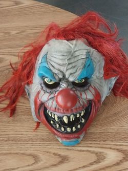 Clown mask