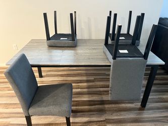 Dining Table Set with 4 Chairs