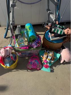 Free toys