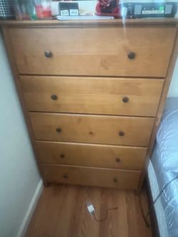 Dresser