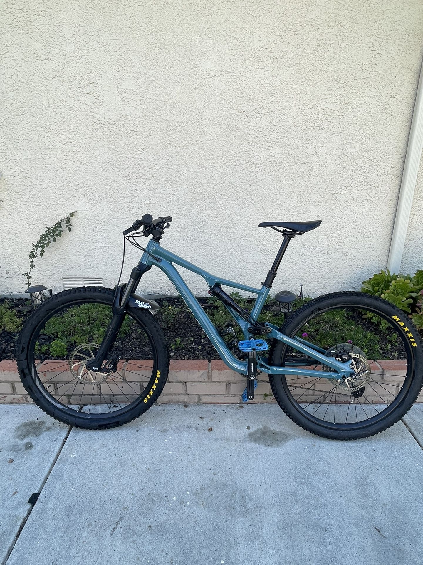 stumpjumper st alloy 27.5 for sale