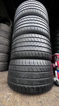 295/25/20 And 255/30/20 Lionhart 4 Tires