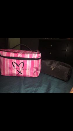 Victoria secret makeup bag set
