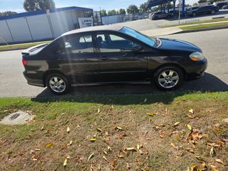 2004r toyota corolla