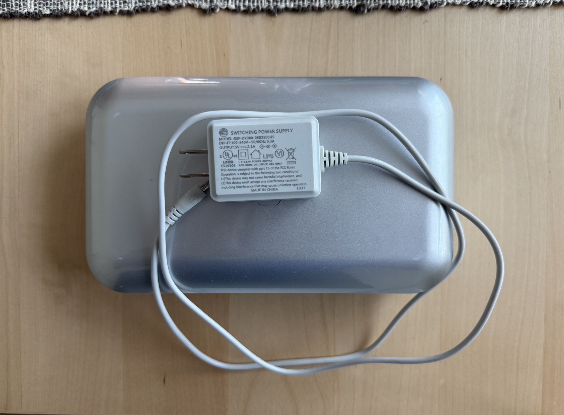 Phone soap UV Sanitizer