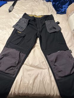 Pants caterpillar