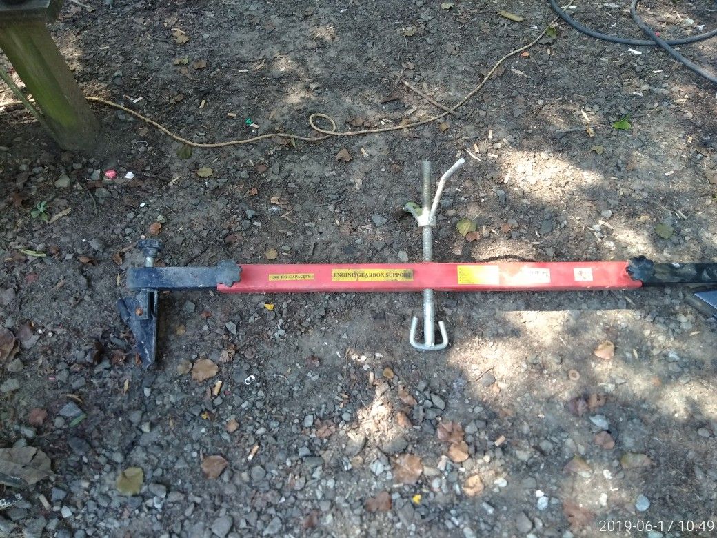 Engine gearbox support