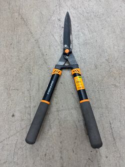 Hedge clippers